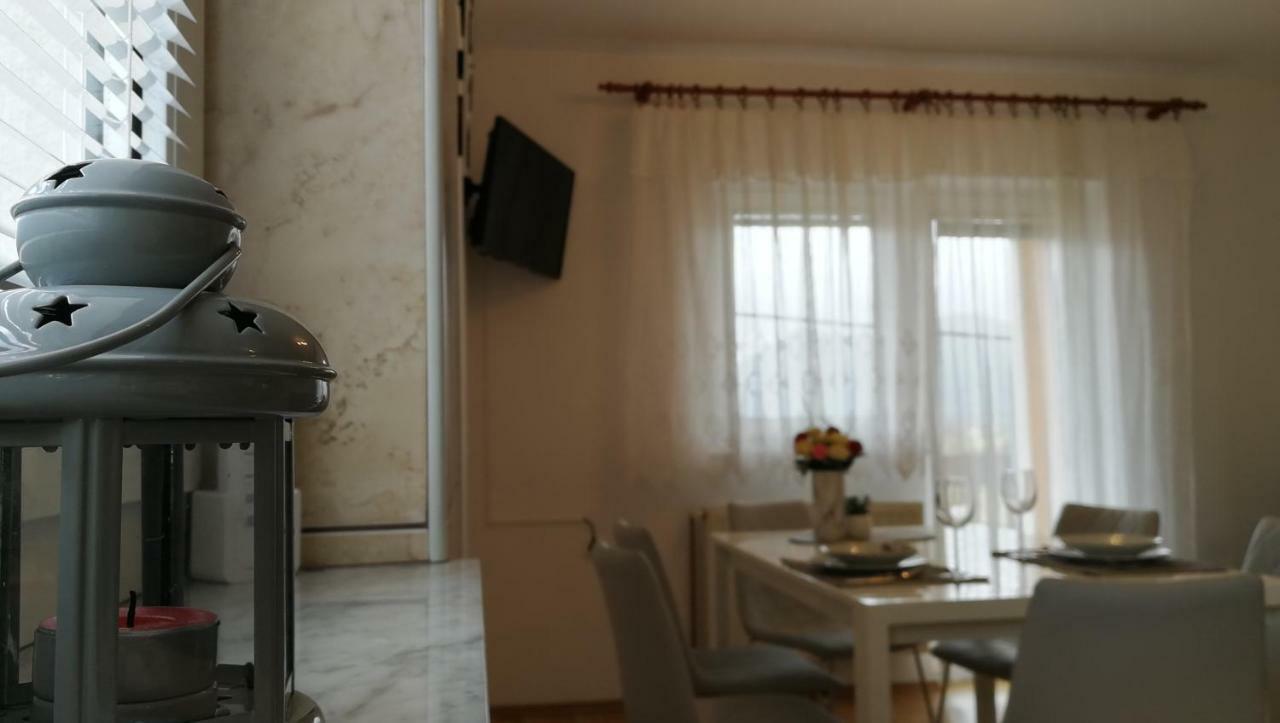 Apartamento Barbara Otočac Exterior foto